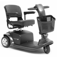 Pride Victory 9 - 3 Wheel Scooter: Floor Model